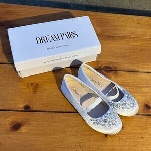 Dream Pairs White Embellished Kids Dress Shoes